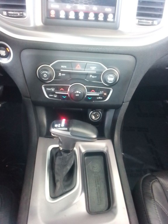 2019 Dodge Charger Image 10