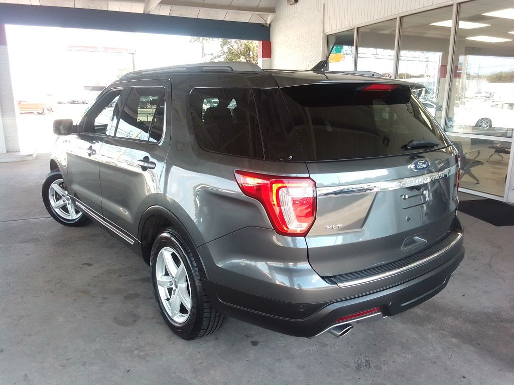 2018 Ford Explorer Image 4