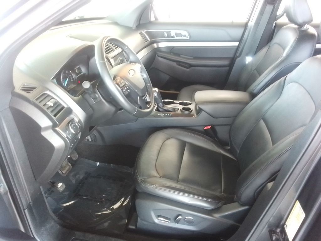2018 Ford Explorer Image 14