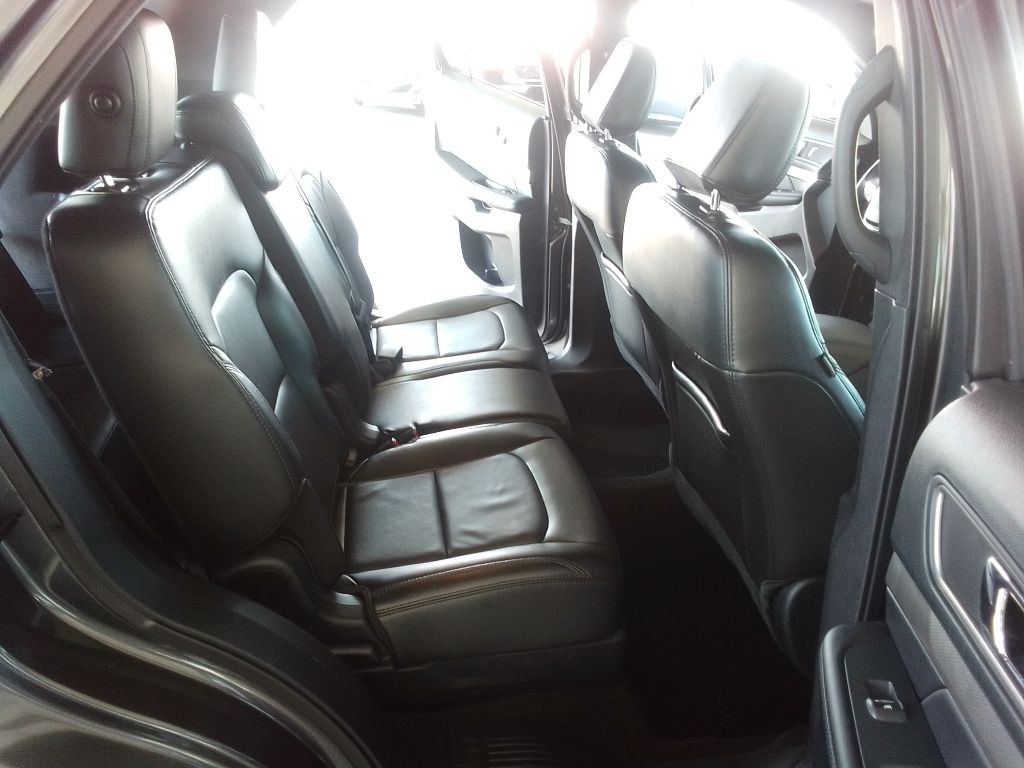 2018 Ford Explorer Image 18
