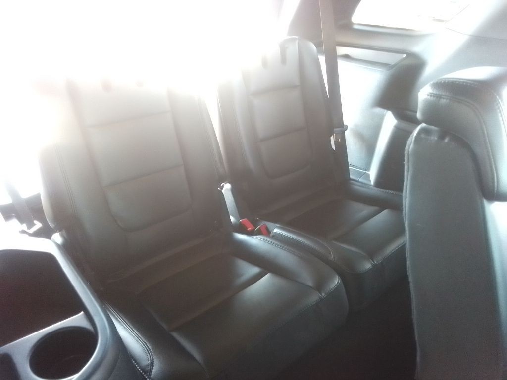 2018 Ford Explorer Image 19