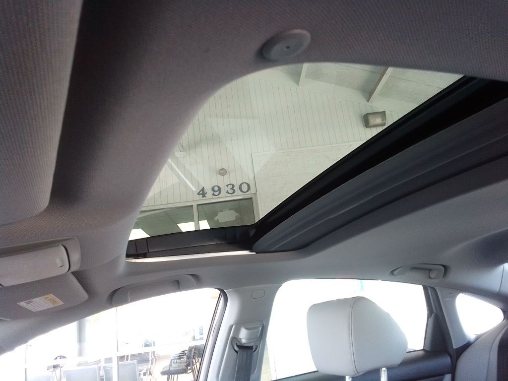 2019 Honda Accord Image 15