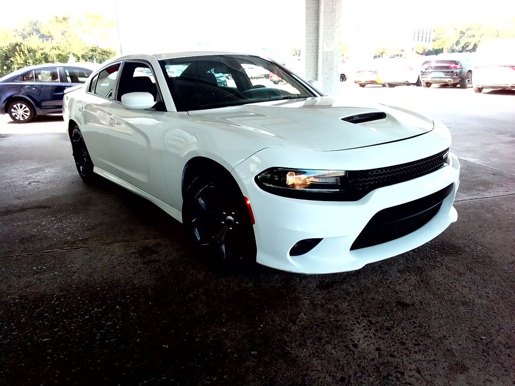 2019 Dodge Charger Image 2