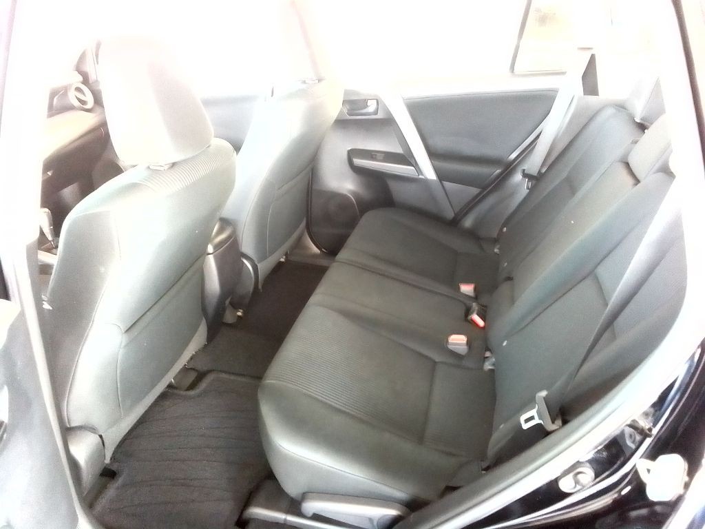 2017 Toyota Rav4 Image 13