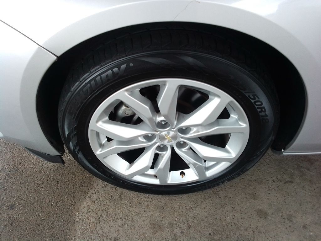 2019 Chevrolet Impala Image 23