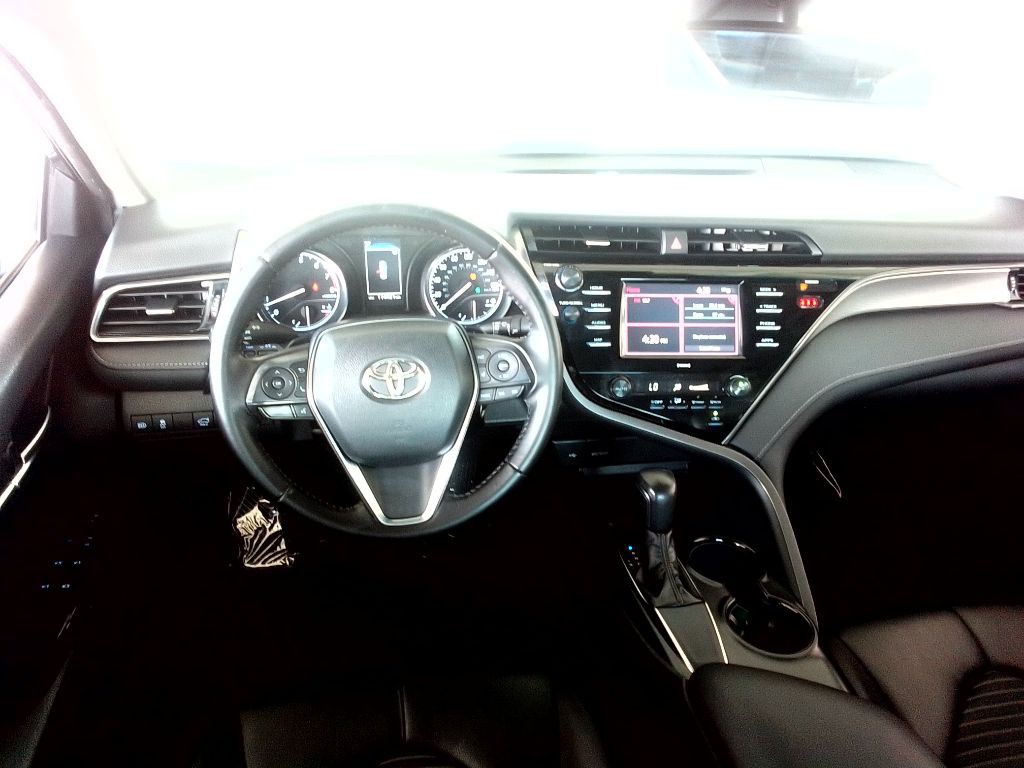 2020 Toyota Camry Image 7