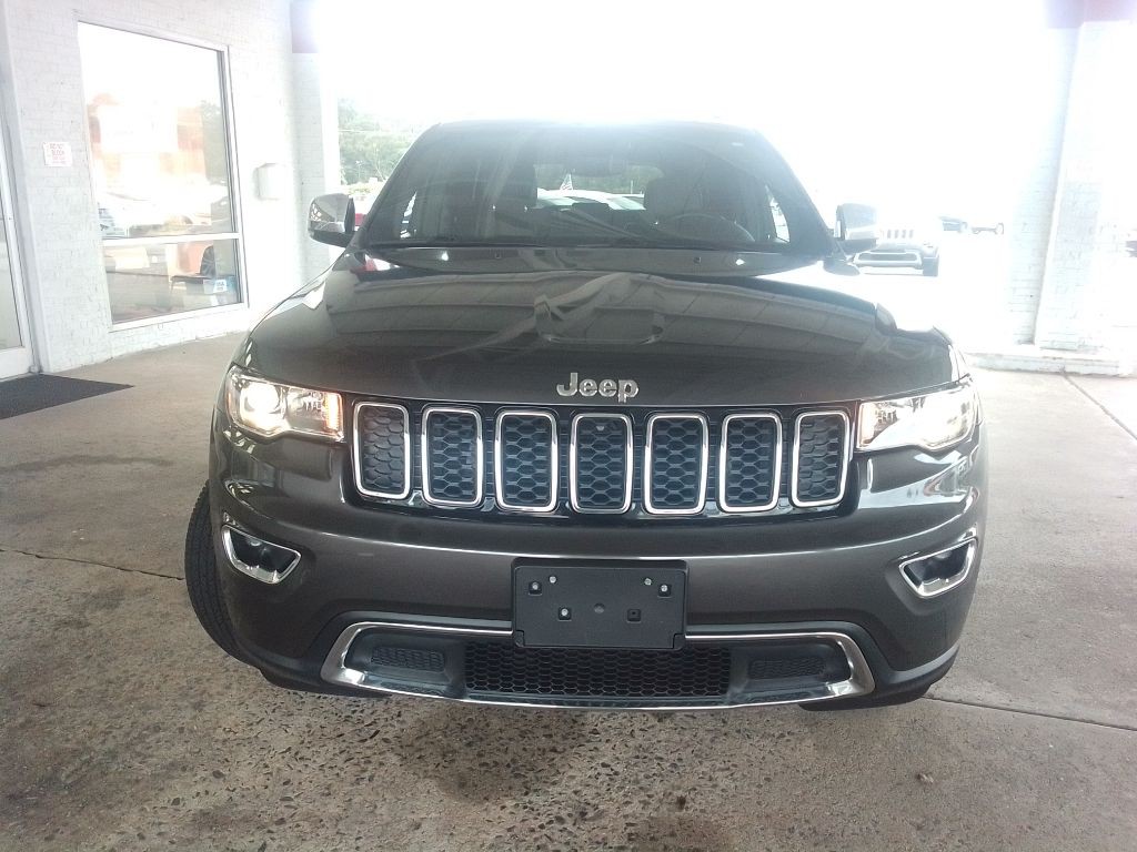 2020 Jeep Grand Cherokee Image 2