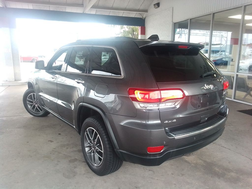 2020 Jeep Grand Cherokee Image 4