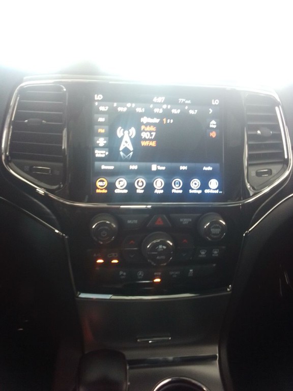 2020 Jeep Grand Cherokee Image 9