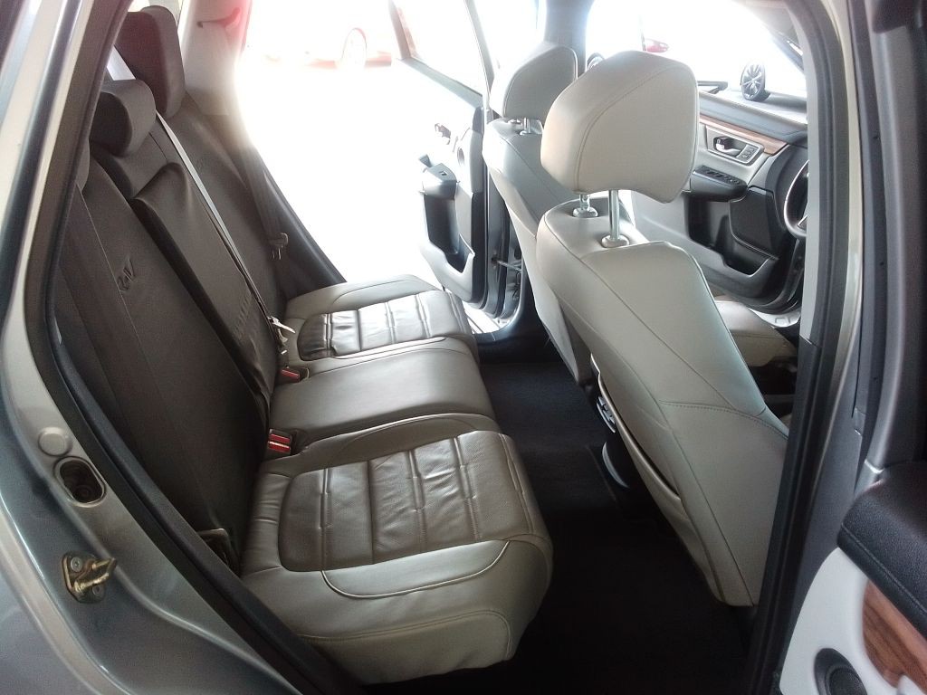 2017 Honda CR-V Image 18