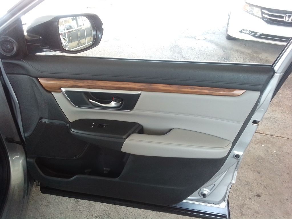 2017 Honda CR-V Image 22