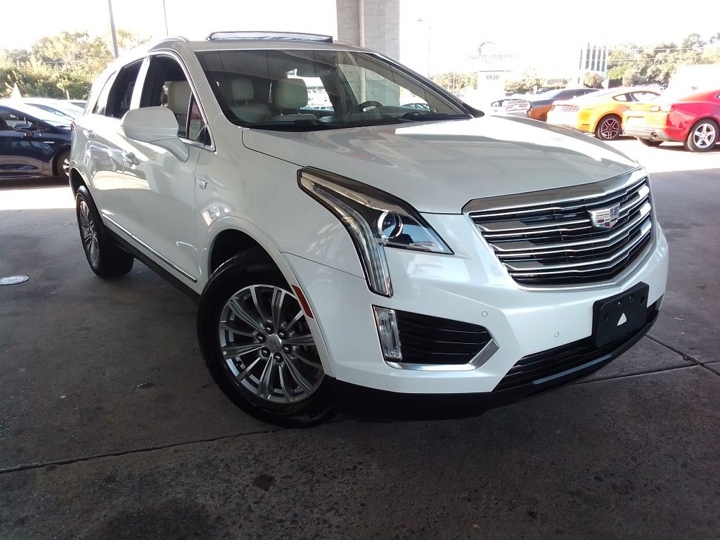 2017 Cadillac XT5 Image 3