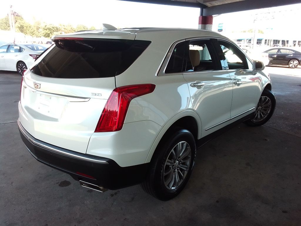 2017 Cadillac XT5 Image 5