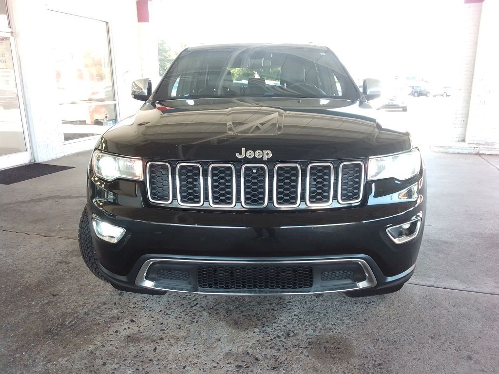 2020 Jeep Grand Cherokee Image 2