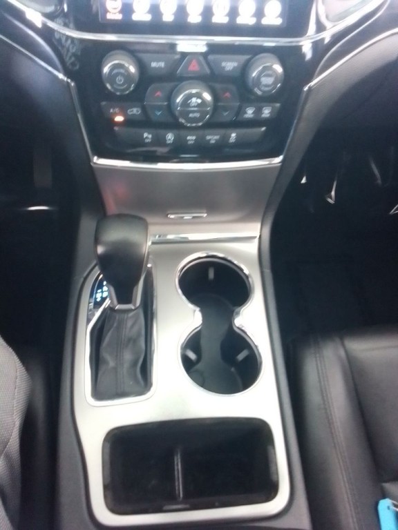 2020 Jeep Grand Cherokee Image 10