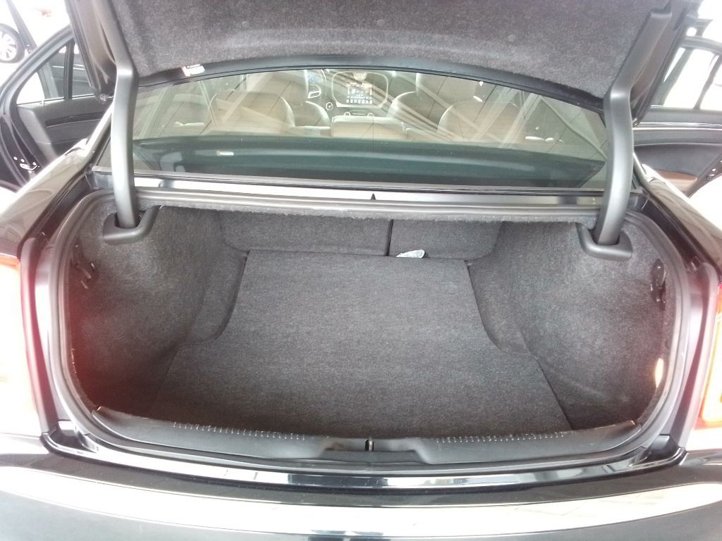 2019 Chrysler 300 Image 17