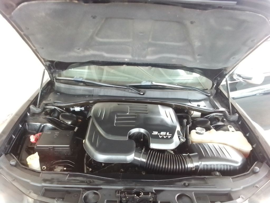 2019 Chrysler 300 Image 22