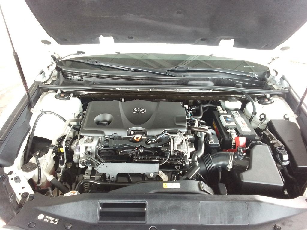 2019 Toyota Camry Image 22