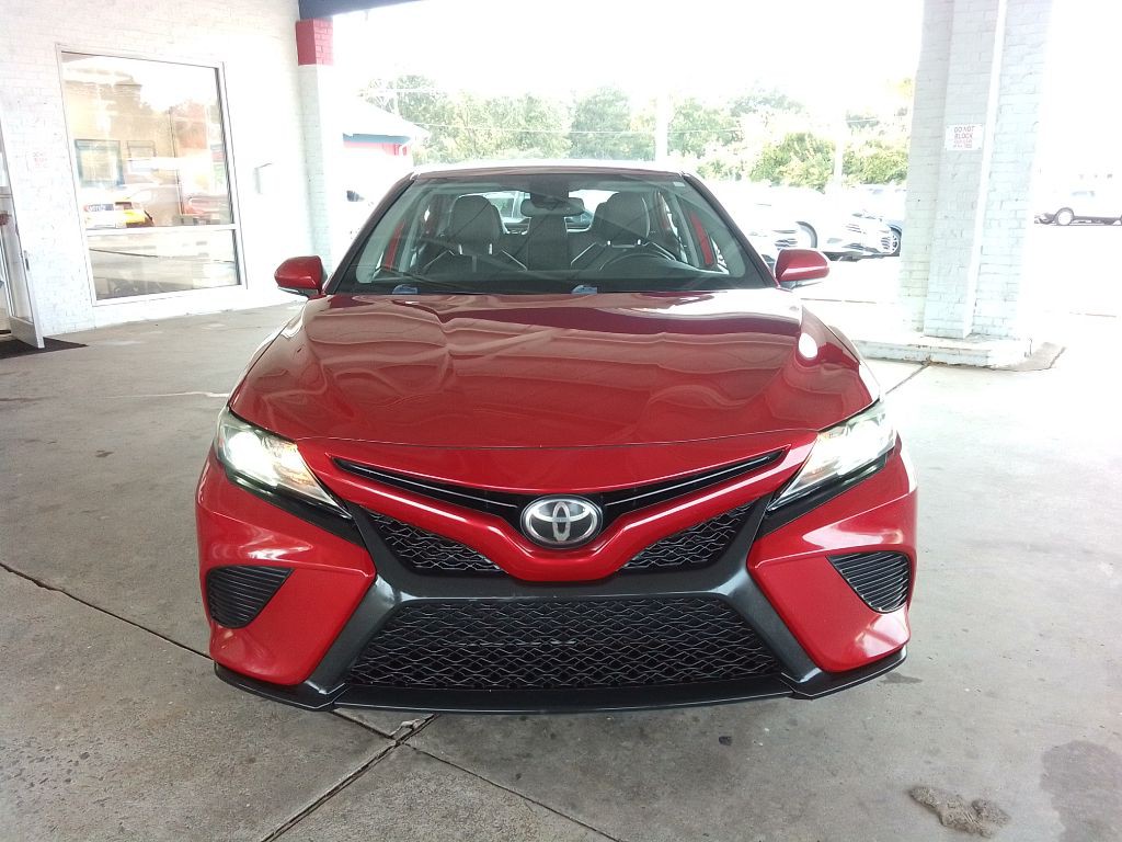 2020 Toyota Camry Image 2