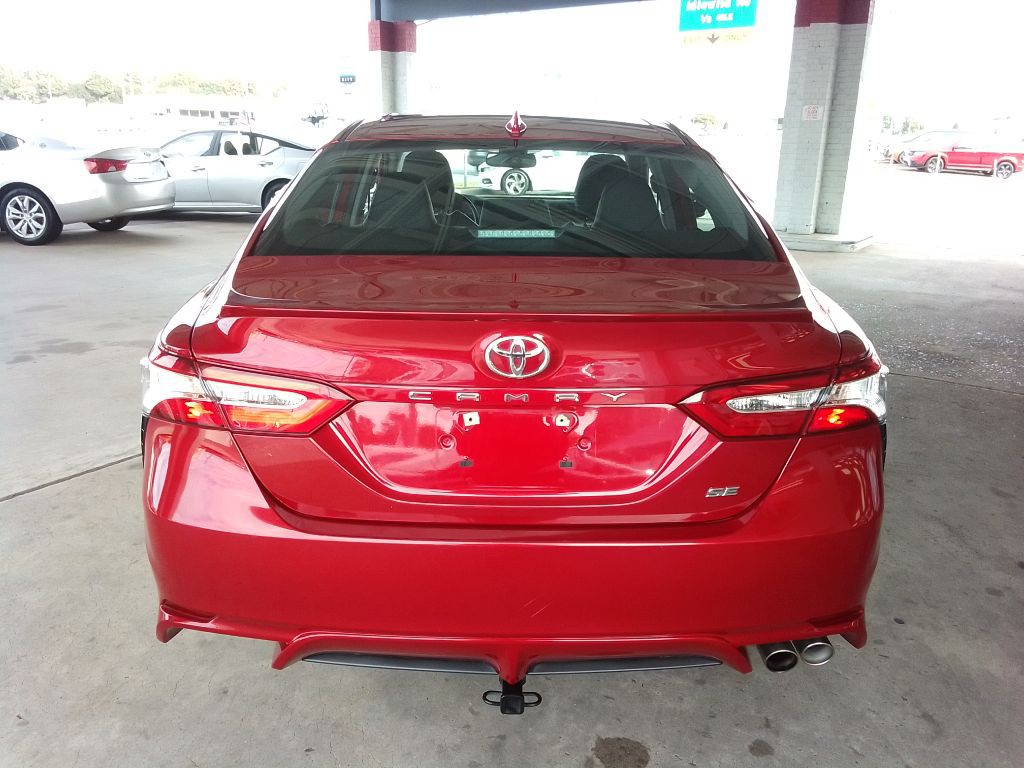 2020 Toyota Camry Image 6