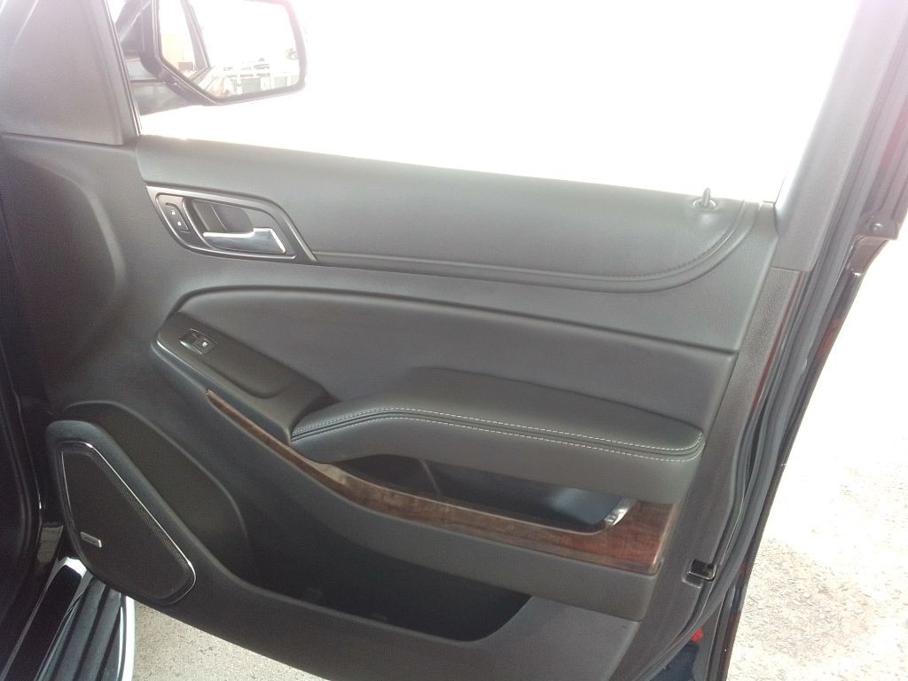 2018 Chevrolet Tahoe Image 24
