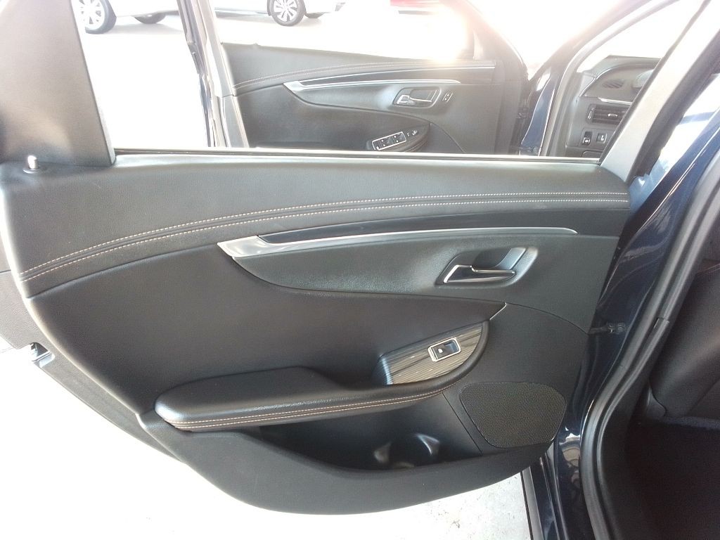 2018 Chevrolet Impala Image 21