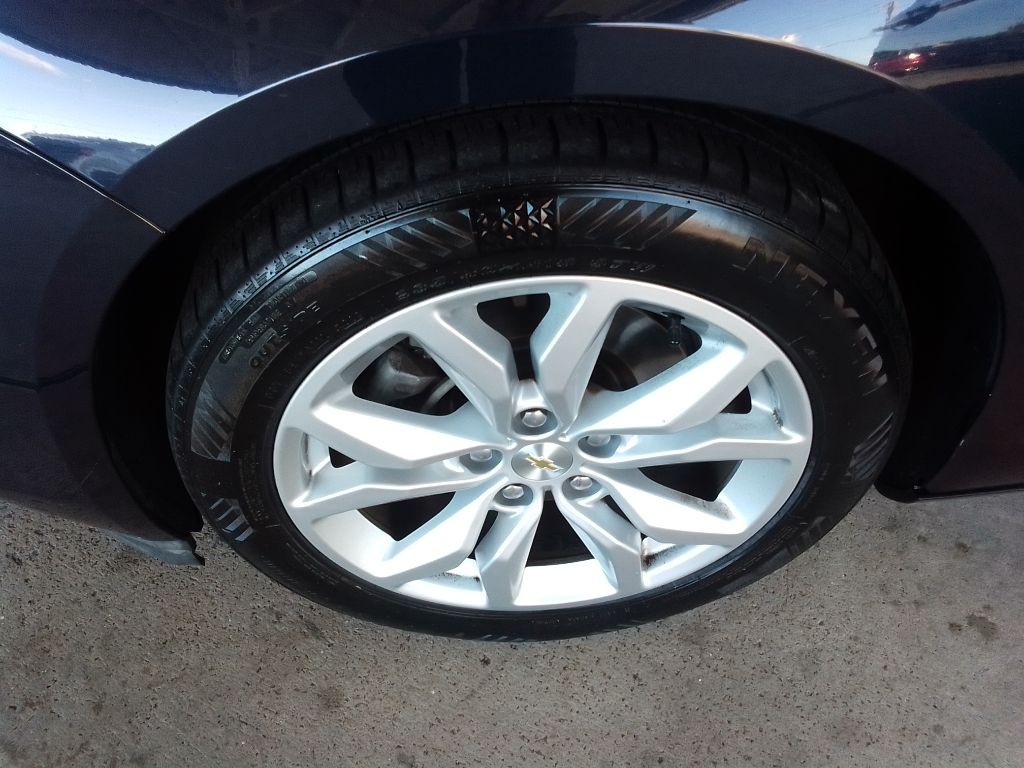 2018 Chevrolet Impala Image 25