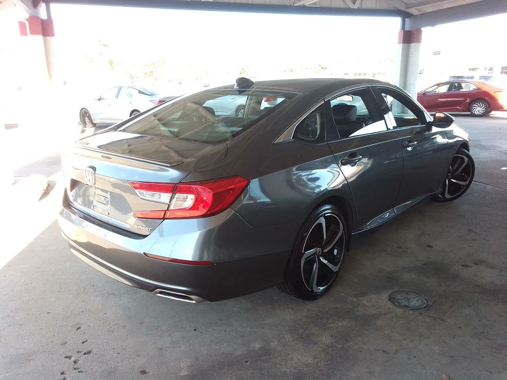 2020 Honda Accord Image 5