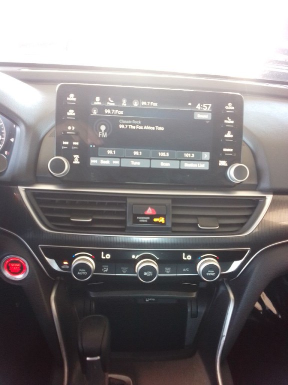 2020 Honda Accord Image 9