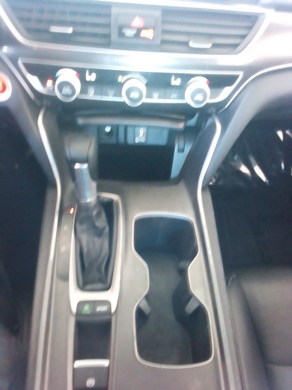 2020 Honda Accord Image 10