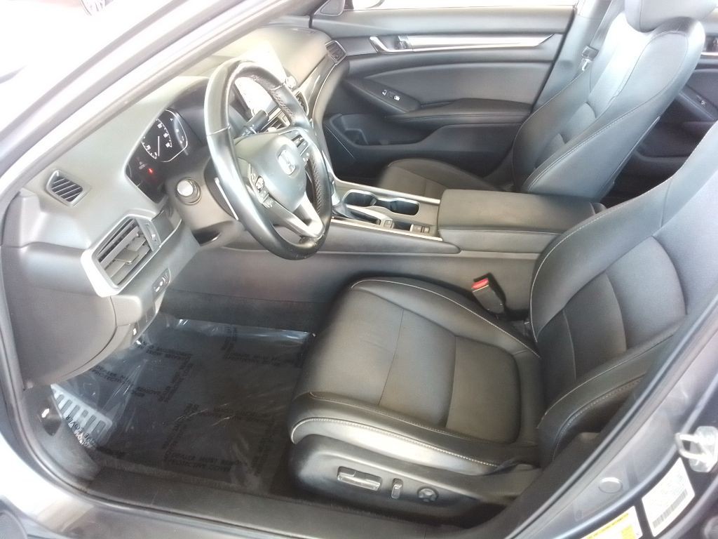 2020 Honda Accord Image 15