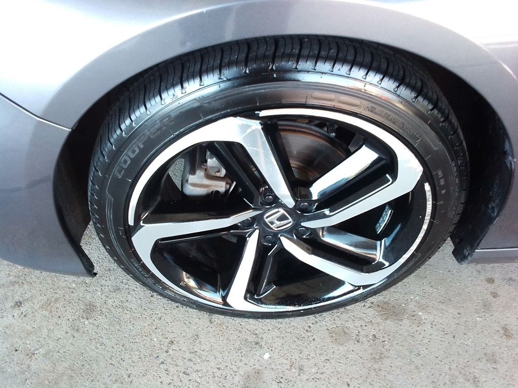 2020 Honda Accord Image 26