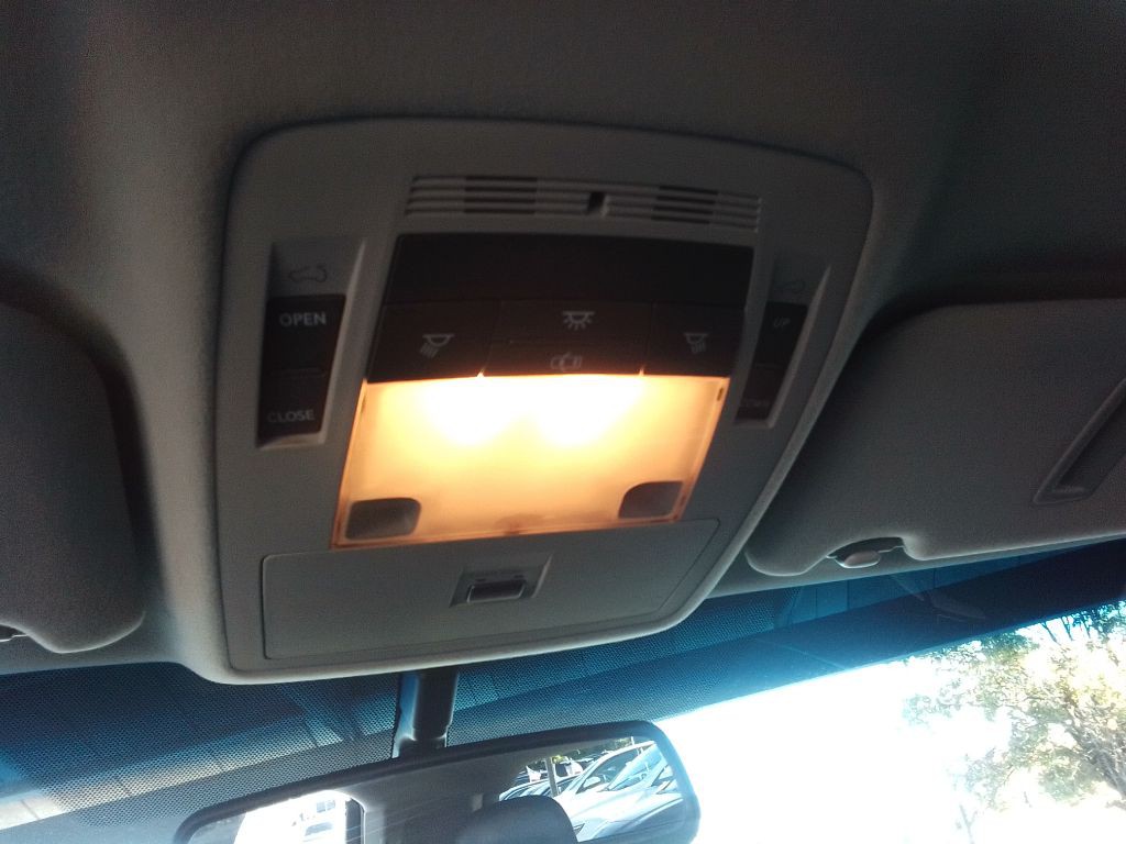 2015 Lexus RX Image 19