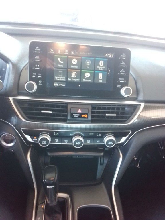 2018 Honda Accord Image 9