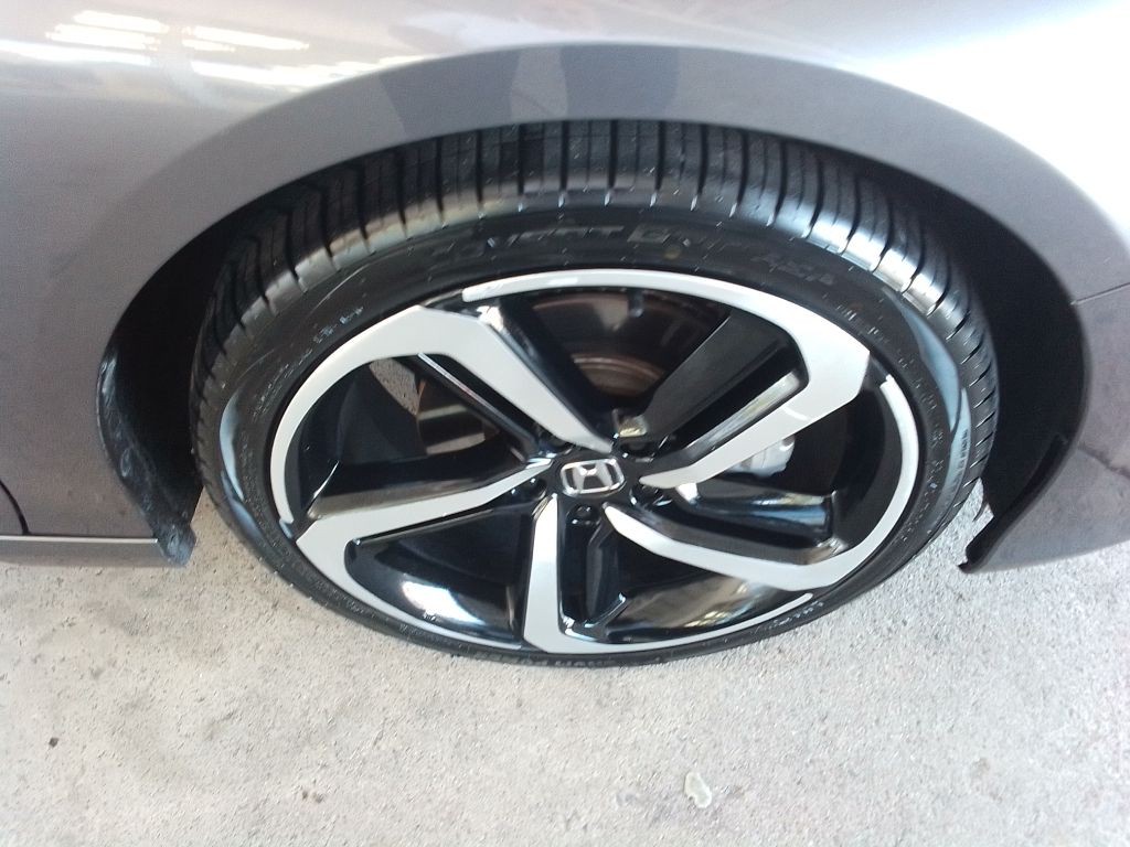 2018 Honda Accord Image 27