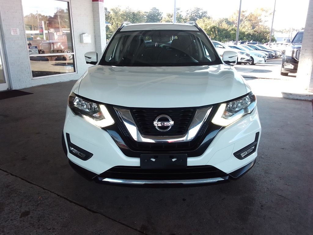 2017 Nissan Rogue Image 2