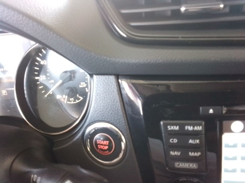 2017 Nissan Rogue Image 14