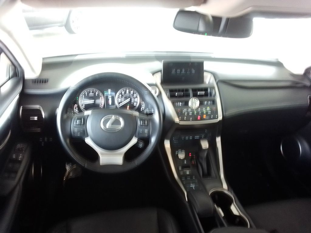 2016 Lexus NX Image 7