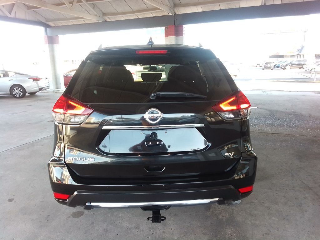 2017 Nissan Rogue Image 6