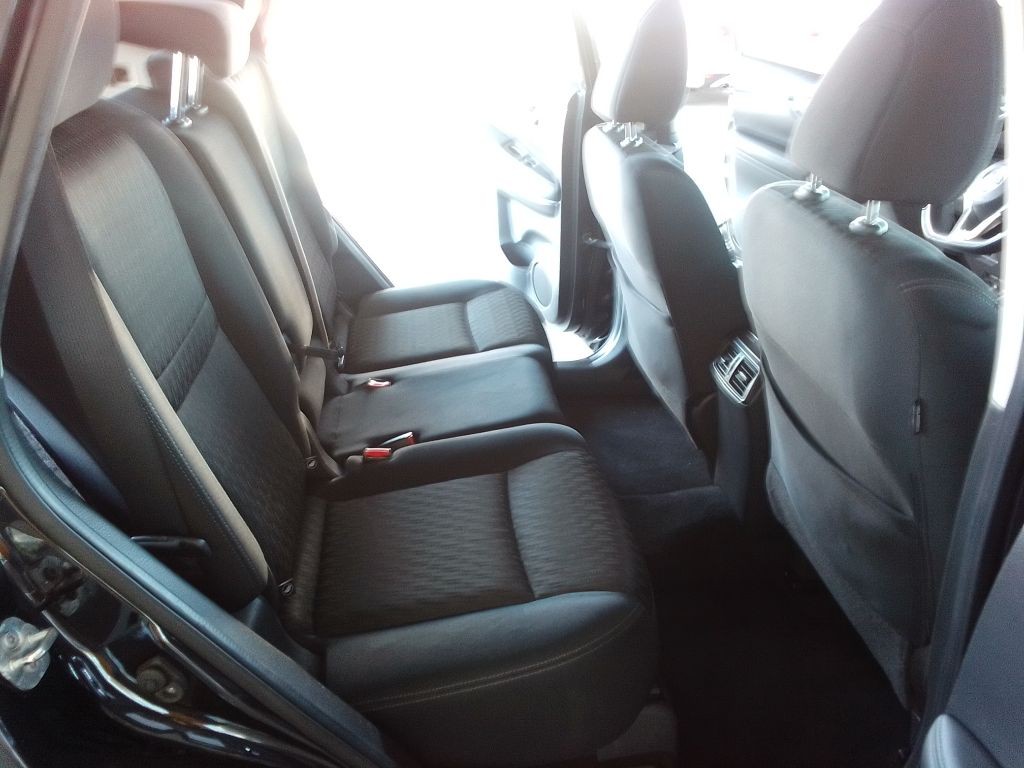2017 Nissan Rogue Image 16