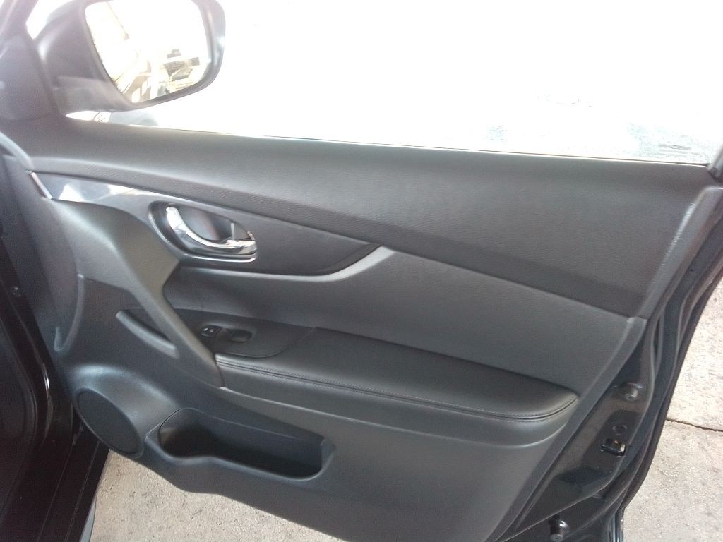 2017 Nissan Rogue Image 20