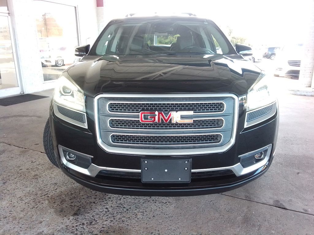 2017 GMC Acadia Image 2