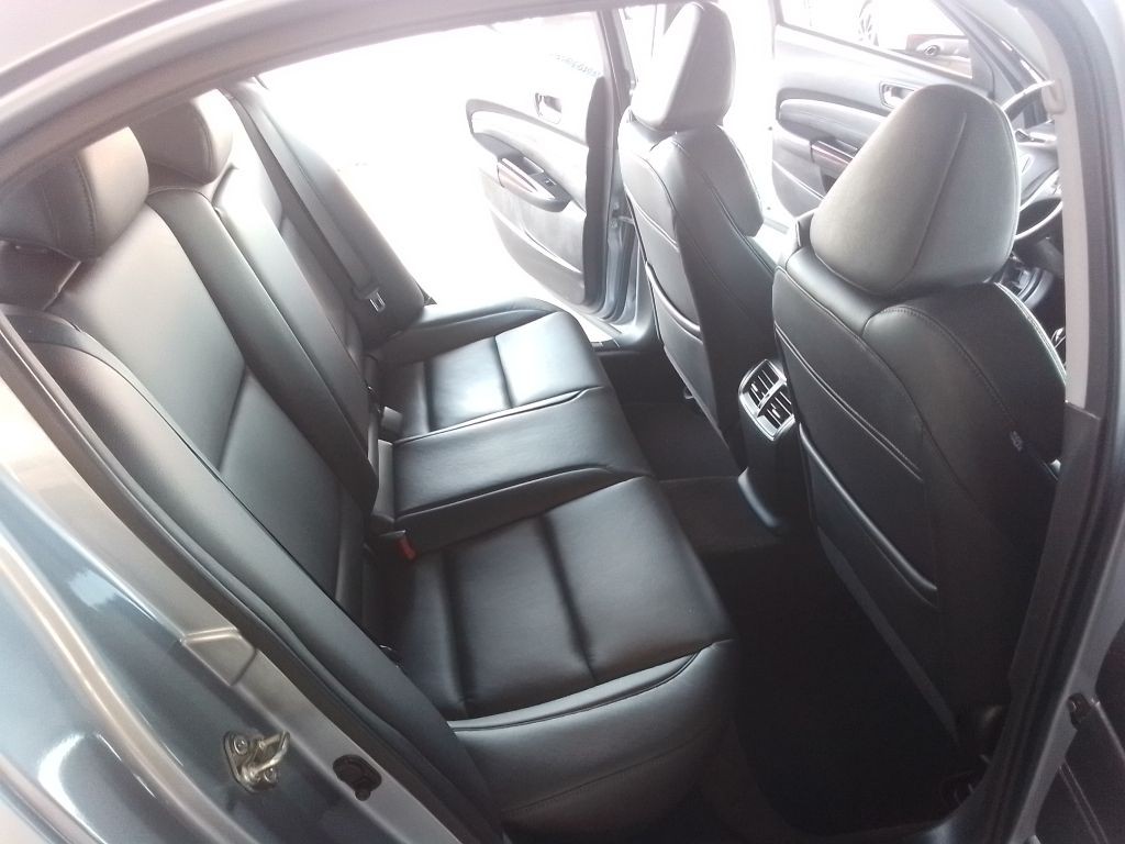 2015 Acura TL Image 18
