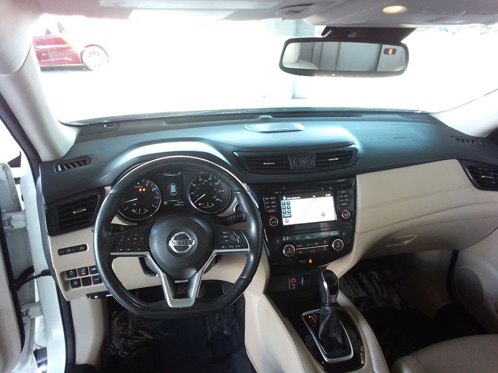 2017 Nissan Rogue Image 7