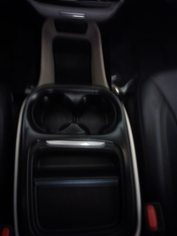 2018 Chrysler Pacifica Image 12