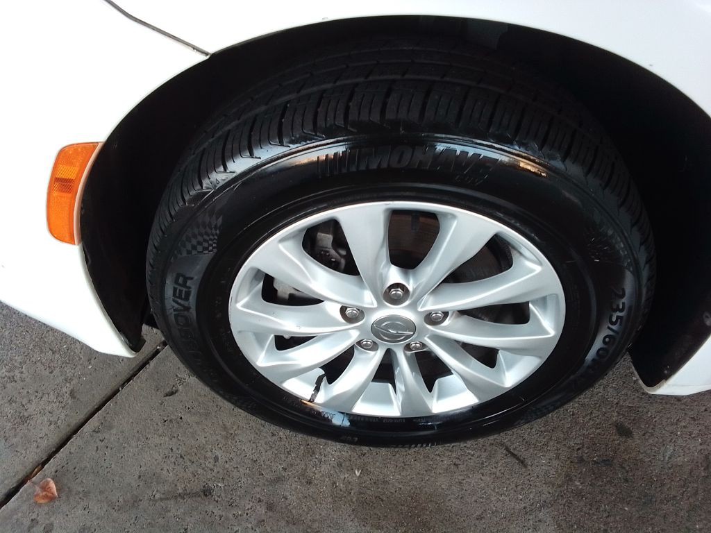 2018 Chrysler Pacifica Image 26