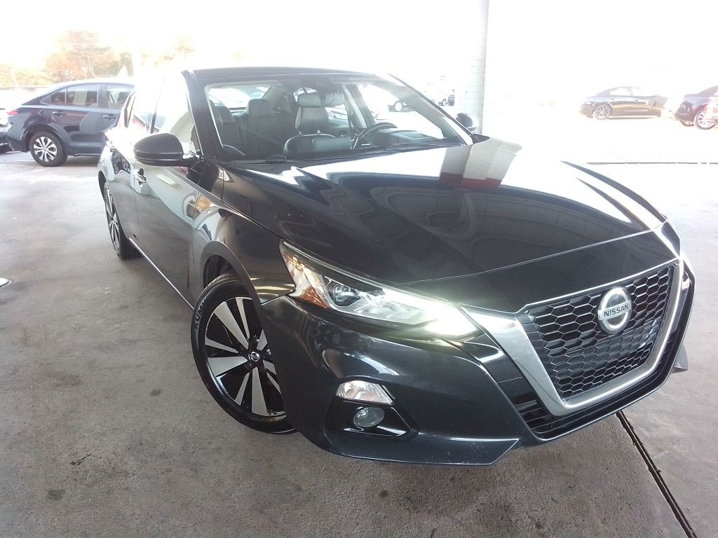 2020 Nissan Altima Image 3