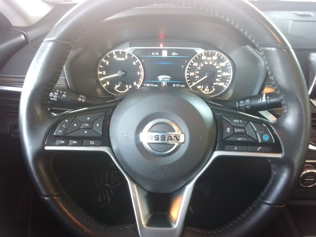 2020 Nissan Altima Image 8