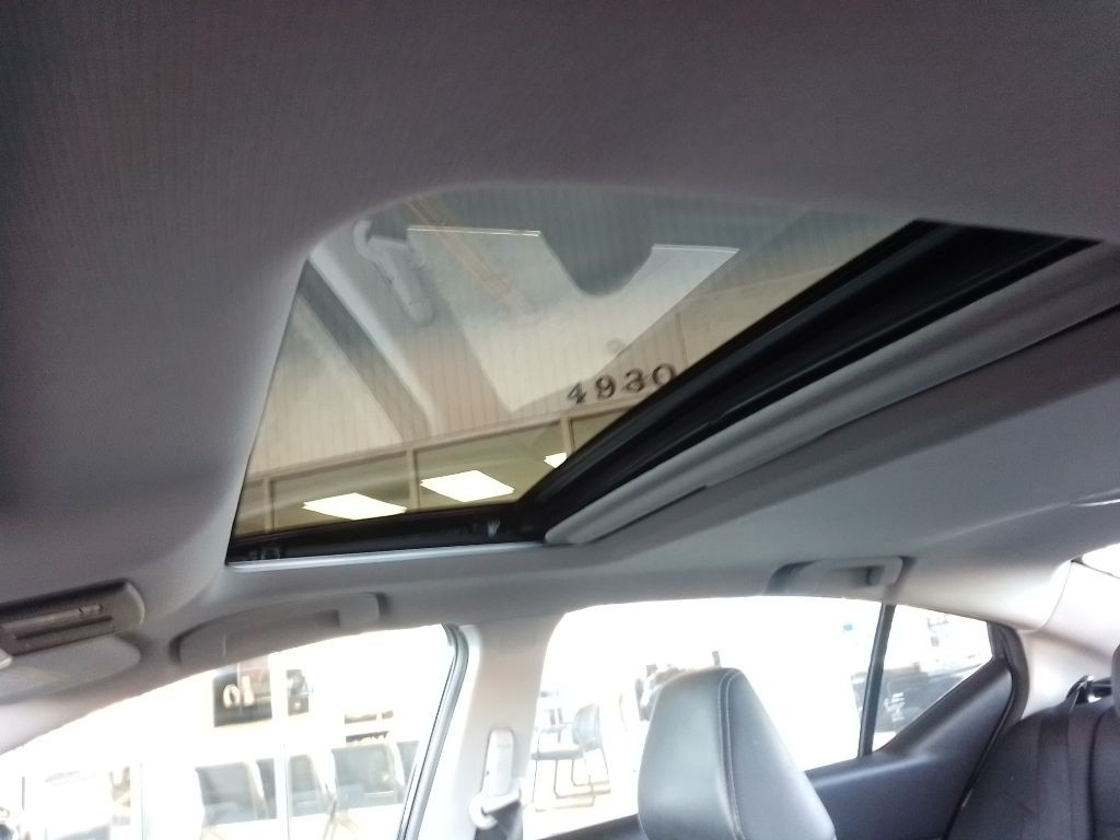 2020 Nissan Altima Image 16