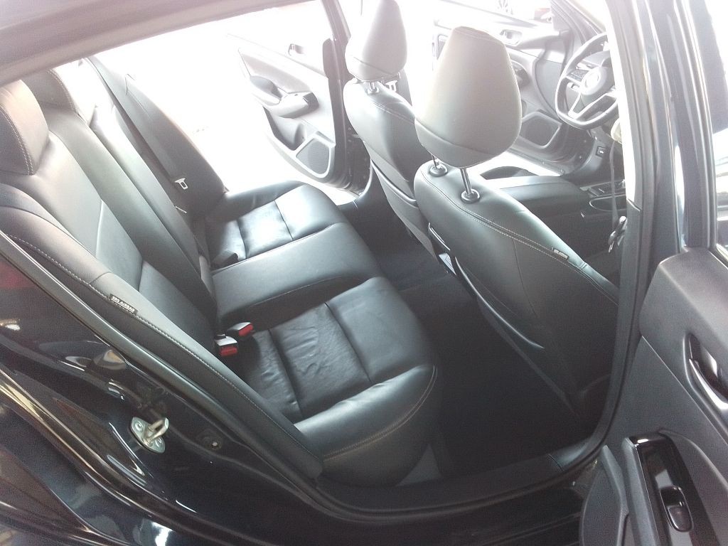 2020 Nissan Altima Image 20